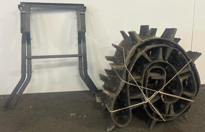 24" Agricultural Rubber Paddle Tracks with Steel Mounting Frame for Tractor or Combine