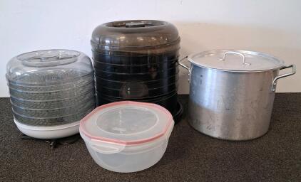 Large Aluminum Stock Pot With Lid, Approx. 24 Qt, Heavy-Gauge Handles, Commercial Kitchen, 2 Dehydrators (Tested: Works)