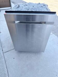 Samsung Stainless Steel 24" Built-In Dishwasher, Top Control, 15 Place Settings