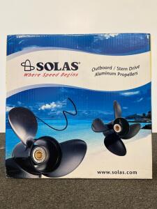 Solas Amita 3 Aluminum 14.5 x 19 RH Propeller for Mercury 135-300 HP, Hub Kit Included