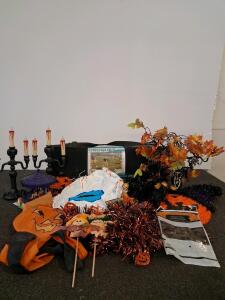 Halloween D&eacute;cor Lot - Carousel, Skull Candelabras, Garland, Spider, Inflatables, Scarecrows, Tree