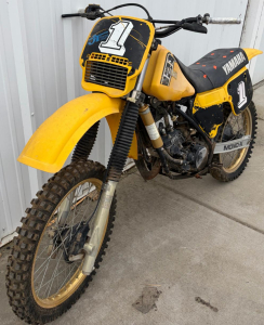 1982 YAMAHA DIRT BIKE