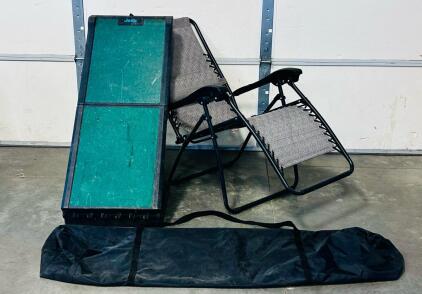 Jeep Liberty Folding Pet Ramp, 70" Triple-Fold, 200lb Capacity, Green Carpet, Black Bag and Folding Reclining Chair