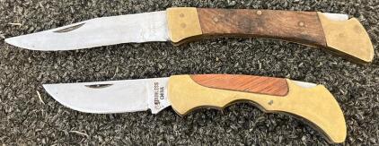 Pair of Folding Pocket Knives with Wood and Brass Handles, Stainless Steel Blades