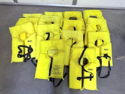 (14)Seachoice Type II Near-Shore Adult Universal Life Jackets, Model 1110, USCG/UL Approved, Lot 2009-82940