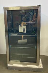 Insignia NS-BC115SS9 Beverage Cooler, 115 Can, 3.2 cu. ft, Glass Door, Digital Controls