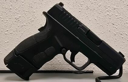 Springfield XD-S 9mm 3.3" Semi-Auto Pistol, Black, SN BY451732, W/ Holster, Grip Safety
