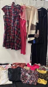 Mixed Women's Clothing Lot: Dresses, Tops, Cardigan, Pajamas, Size XL, Brands Poetsky Rue21