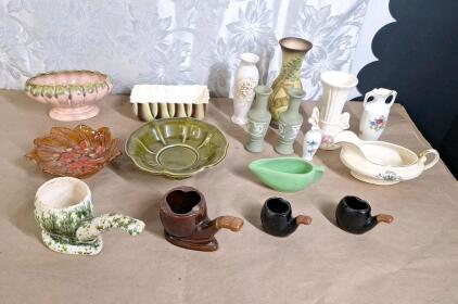 Lot Of (17) Assorted Pieces Of Ceramic Home / Table Decor