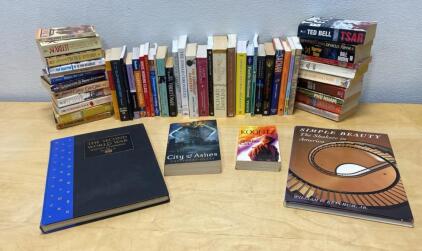 Large Mixed Book Lot: Fiction, Nonfiction, Hardcover & Paperback, Churchill, Clare, Koontz