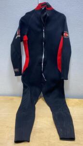 Pro Am Series 3/2mm Fullsuit Wetsuit, Size Large, Black/Red, Back Zip