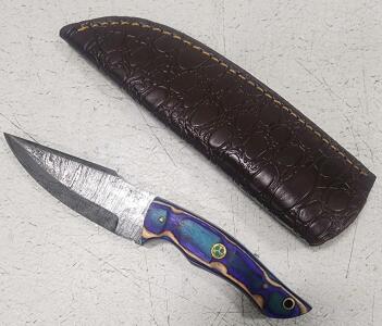 (1) Fixed Blade Damascus Steel Utility Knife With Wood Handle And Sheath