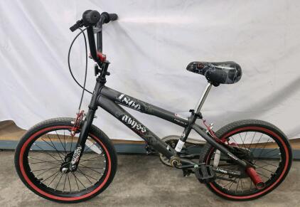 (Dark Gray) 18" Kent Abyss 1800 Bike