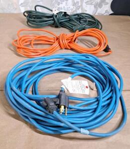 (3) Assorted Legnth Extension Cords