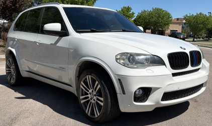 2012 BMW X5 - AWD! SUNROOF!