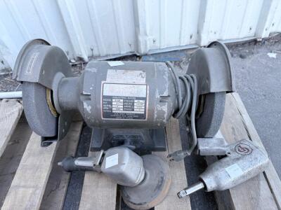 Used Double-Wheel Bench Grinder 3/4 HP B-409, (Works, small damage to power cord, see photos)