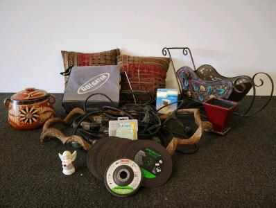 Mixed Lot: Go! Gater game Bag with rings, Ceramic decorative Pot, Metal decorative Sleigh, Abrasive Discs, D&eacute;cor pillows, Tools
