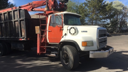 1996 Ford Grapple Diesel Truck