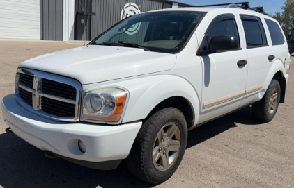2005 DODGE DURANGO - 4X4!