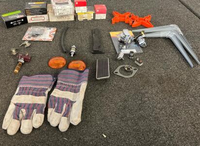 Classic Car/Truck Parts Lot, NOS & Used, 1960s&ndash;1980s, Signal Lenses, Fuel, Electrical, NAPA/GB