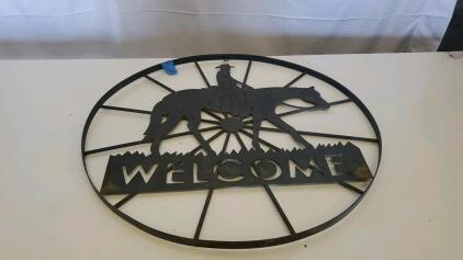 Western Cowboy Metal Welcome Sign &ndash; Wagon Wheel Design, 24" Steel, Wall Art Decor