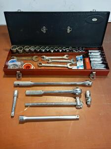 Automotive Mechanic's Socket & Wrench Set, Steel Case, ~30pcs, Ratchets, Honda OEM, 1/2" & 3/8" Drive