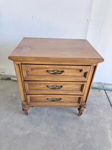 Vintage 3-Drawer Wooden Nightstand with Metal Pull Handles and Decorative Legs