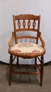 Victorian Style Carved Wood Armchair with Floral Upholstery, Ornate Back, 33"x22"x21"