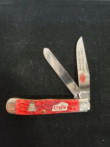 Case XX 2013 Christmas Trapper Folding Pocket Knife with Smooth Red Bone Handle
