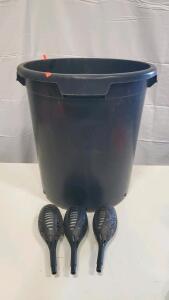 32-Gallon Plastic Commercial Trash Can with Handles & 3 Solar Bug Zapper Outdoor Torches, No Lid