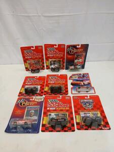 1998 Winner's Circle 1/64 Scale Kenny Irwin #28 Texaco/Havoline Ford Taurus Die-Cast NASCAR Collectible