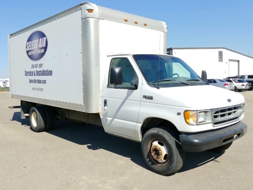 2003 Ford E350 Box Van