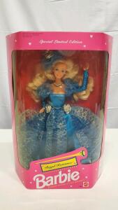 Special Limited Edition 1993 Royal Romance Barbie Doll, Mattel 1858, Blonde, Original Box