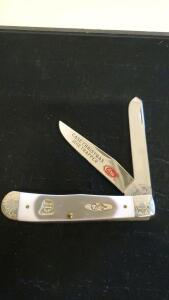 Case Christmas 2012 Trapper Folding Knife, White Pearl Handle, 4.13" Closed, 2 Blades, USA