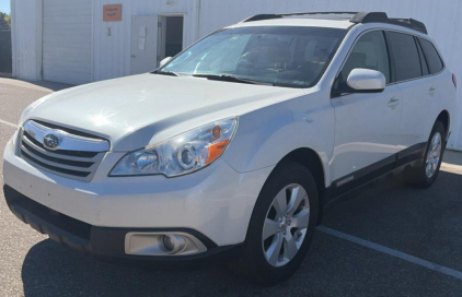 BANK REPO - 2010 SUBARU OUTBACK - HEATED SEATS!