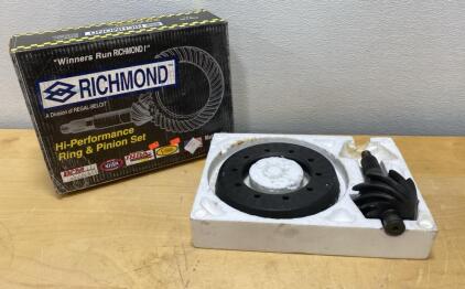 Richmond Gear 69-0177-1 Differential Ring and Pinion Set, 3.89:1 Ratio, Ford 9" Axle