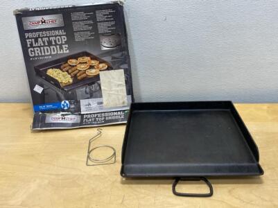 Camp Chef Professional Flat Top Griddle 16" x 14" Steel, Fits 14" Stove, SG30, Grease System