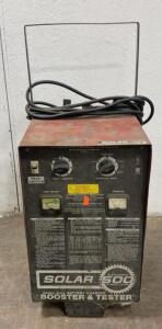 Century Solar 500 Heavy Duty Battery Charger Booster & Tester, 120V, 6/12V, 60A Output, 1978 Powers On