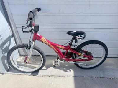 Schwinn 20-Inch Kids BMX Bike, Steel Frame, Caliper Brakes, Flame Graphics, Red