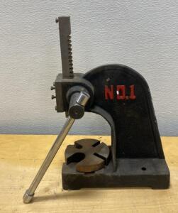 JET AP-1 1 Ton Manual Arbor Press, Model 333610, 5" Capacity, 8" Throat Depth