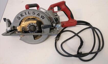 Skilsaw SPT77WML 7-1/4" Worm Drive Circular Saw, 15A, 5300 RPM, Magnesium Construction, SN: 221000509