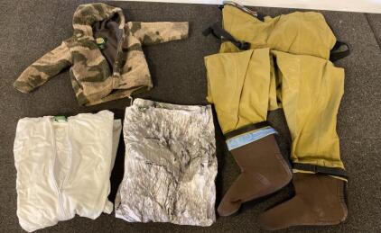 Cabela&rsquo;s Adult And Kids Hunting Clothing, Size 18/24M - XL, Camo Fleece, Snow Camo Set, Chest Waders Boots