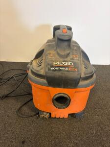RIDGID WD4070 4 Gallon 5.0 HP Portable Wet/Dry Vacuum