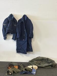 USAF Cold Weather Gear Set &ndash; B-9-B Helmet, Mittens, Jackets, Blue Scarf, Wool Liners, 1950s