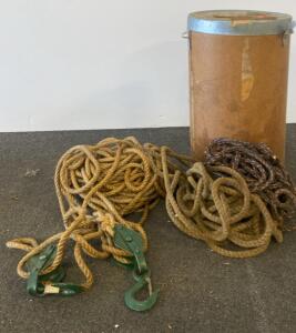Block and Tackle Rope Hoist Set with 2-Sheave Pulleys, 3/4" Natural Fiber Rope, and Forged Steel Hooks