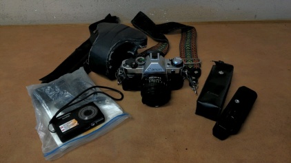 Canon & Kodak Cameras & Accessories