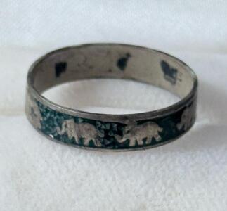 Sterling Silver Elephant Motif Band Ring, Green Inlay, 5mm Width, Thailand/India Style