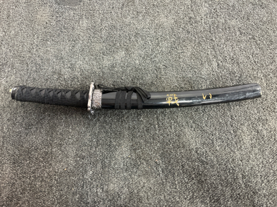 Japanese-Style 20" Tanto Replica Sword with Decorative Tsuba & Gold Kanji Glossy Saya