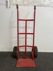 Hand Truck, 300 lb Capacity, 4.10/3.50-4 Pneumatic Tires, Steel Frame, Red needs new tire