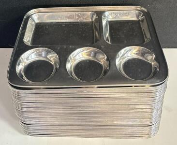 Stainless Steel 5-Compartment Rectangular Food Trays, Stack of 67, 15"x10.5"